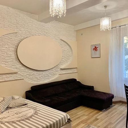 Splendide Studio Au Coeur Historique De Frejus Apartman Kültér fotó