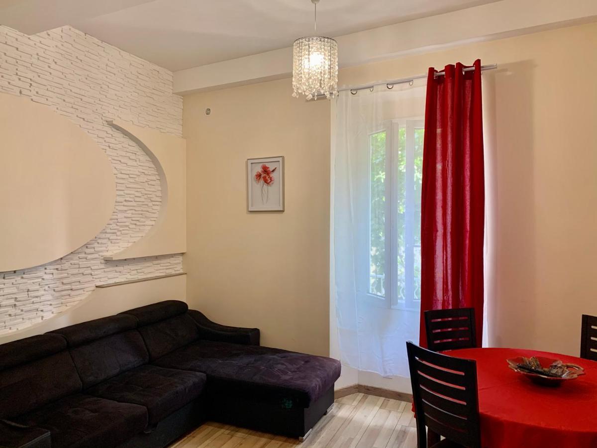 Splendide Studio Au Coeur Historique De Frejus Apartman Kültér fotó